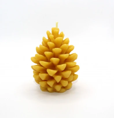 Bougies pomme de pin